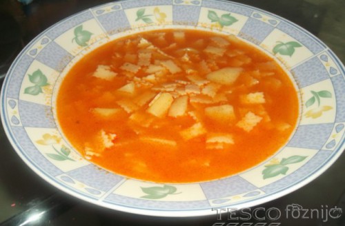 Reszelt tésztás leves (réwelszupn)